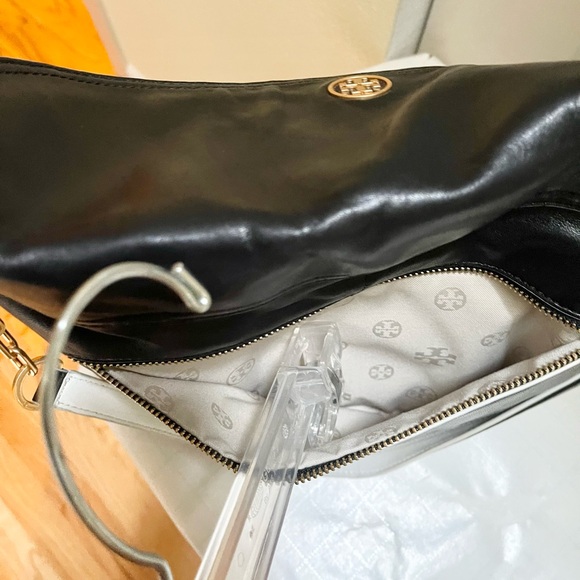 Authentic Tory Burch Lambskin leather hobo bag - Picture 9 of 16